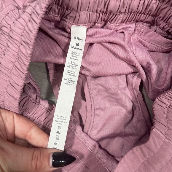 Lululemon Hotty Hot Short Il
*2.5" - Picture 8 of 8